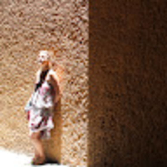 Meet your Posher, Veronika - Picture 1 of 1